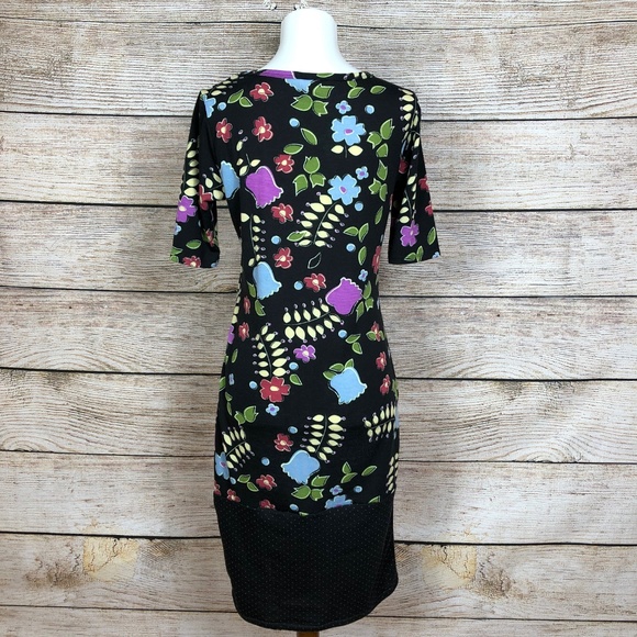 LuLaRoe Julia tulip floral with dipped dot hem - Picture 3 of 3